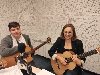 Poezja w muzyce, muzyka w poezji, czyli o roli delikatności, czułości i piękna w naszym życiu.